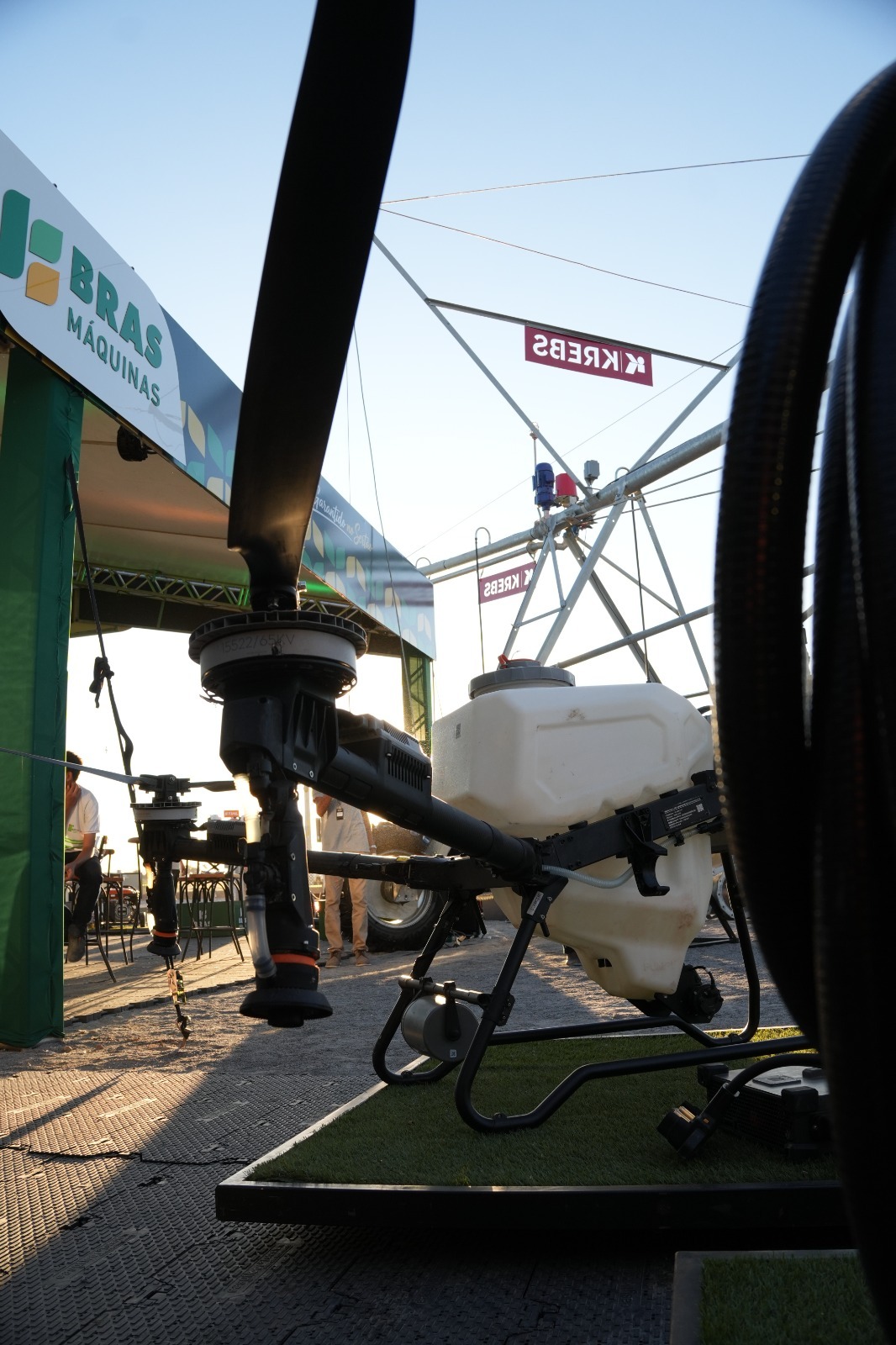 Drones e irrigação inteligente ganham espaço durante a Bahia Farm Show 2026 